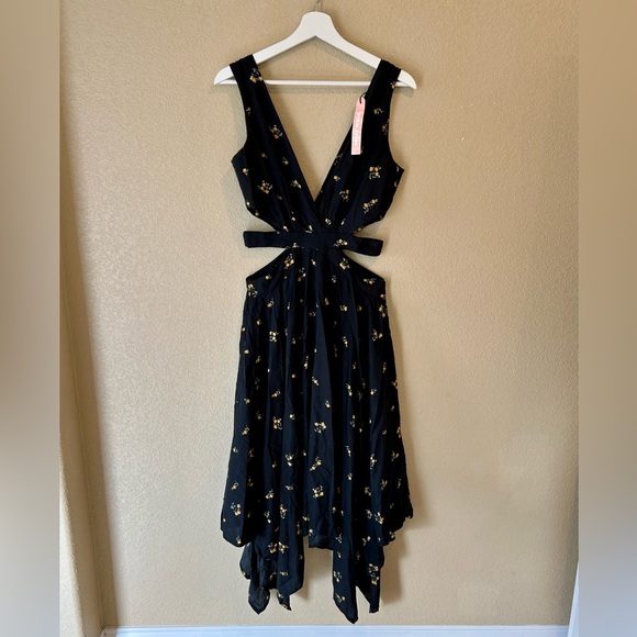 Tally Weijl Black Floral Maxi Dress NWT Size S Cutout Waist Feminine Beachy - Picture 9 of 10
